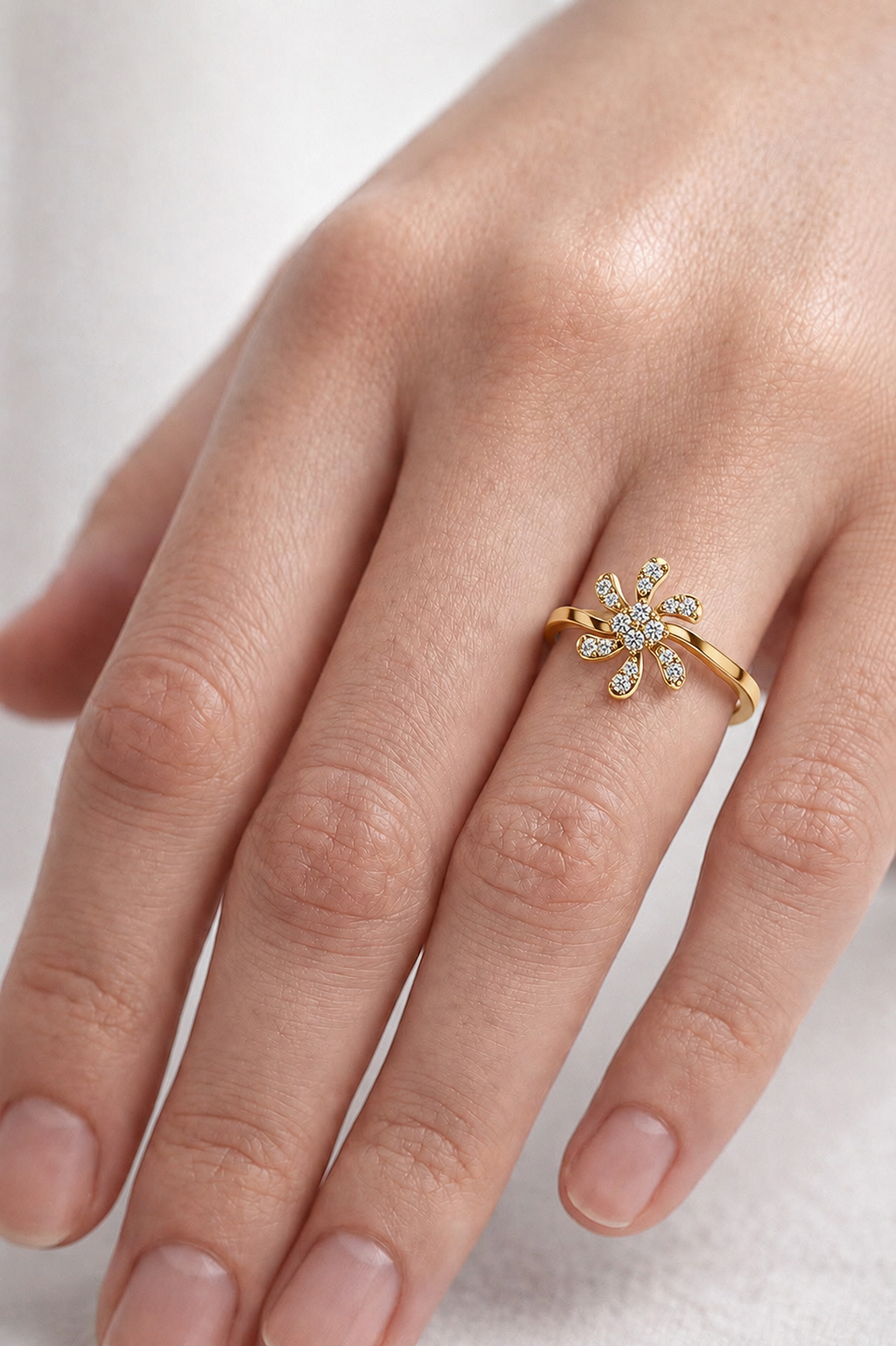 Élan Fleur Lab Grown Diamond Ring
