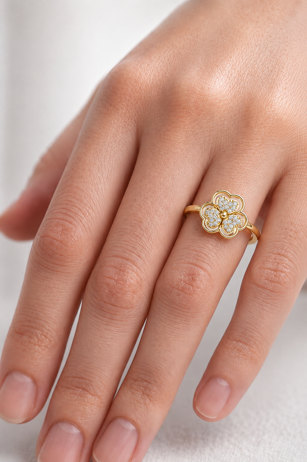 Amorette Trifolium Lab Grown Diamond Ring