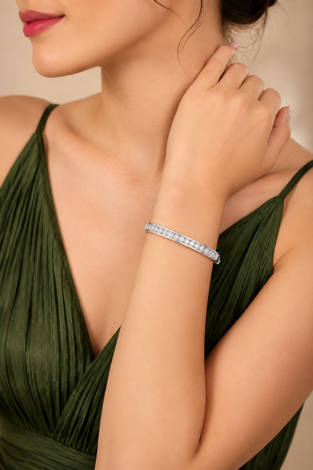 Glacielle Channel Set Round Lab Grown Diamond Hinged Bangle Bracelet