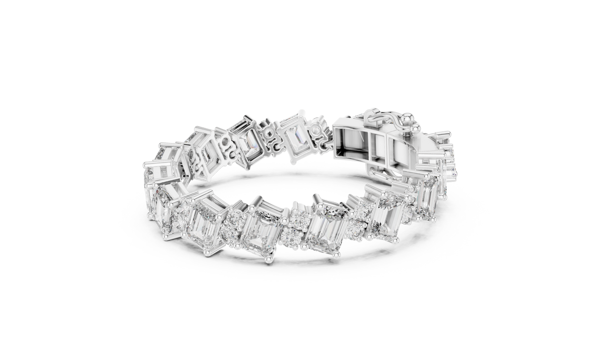 Minimalistisches Solitaire Diamantarmband mit drei Steinen