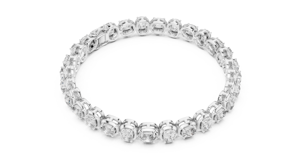 Cocoonelle Framed Cushion Cut Lab Grown Diamond Link Bracelet