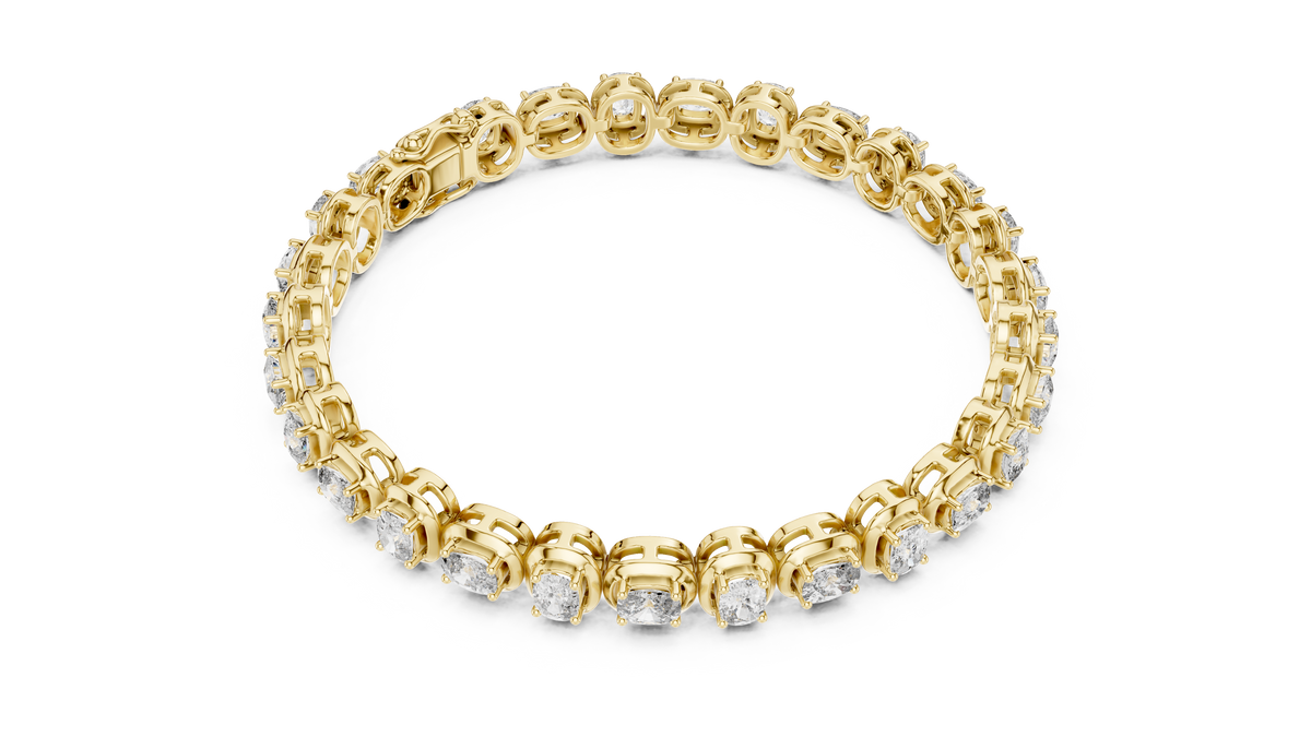 Cocoonelle Framed Cushion Cut Lab Grown Diamond Link Bracelet