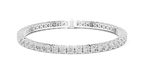 Minimalistisches Solitaire Diamantarmband mit drei Steinen