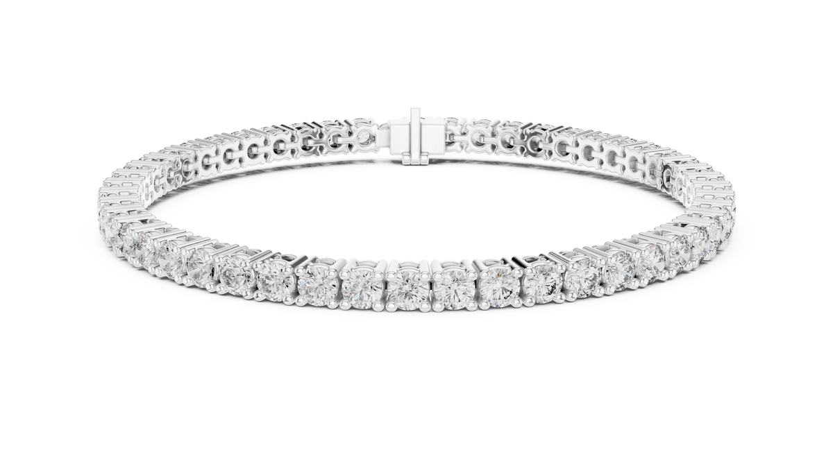 Minimalistisches Solitaire Diamantarmband mit drei Steinen
