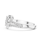 Eternelle Infinity Loop Flower Pavé Lab Grown Diamond Ring