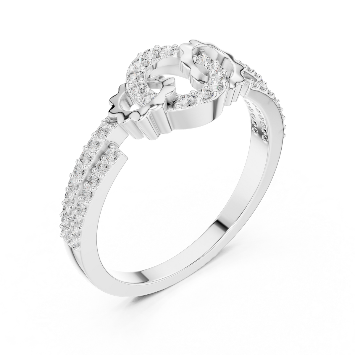 Meisterwerk mit dreieckigem Diamantcluster und geriffelten, abgestuften Flügeln