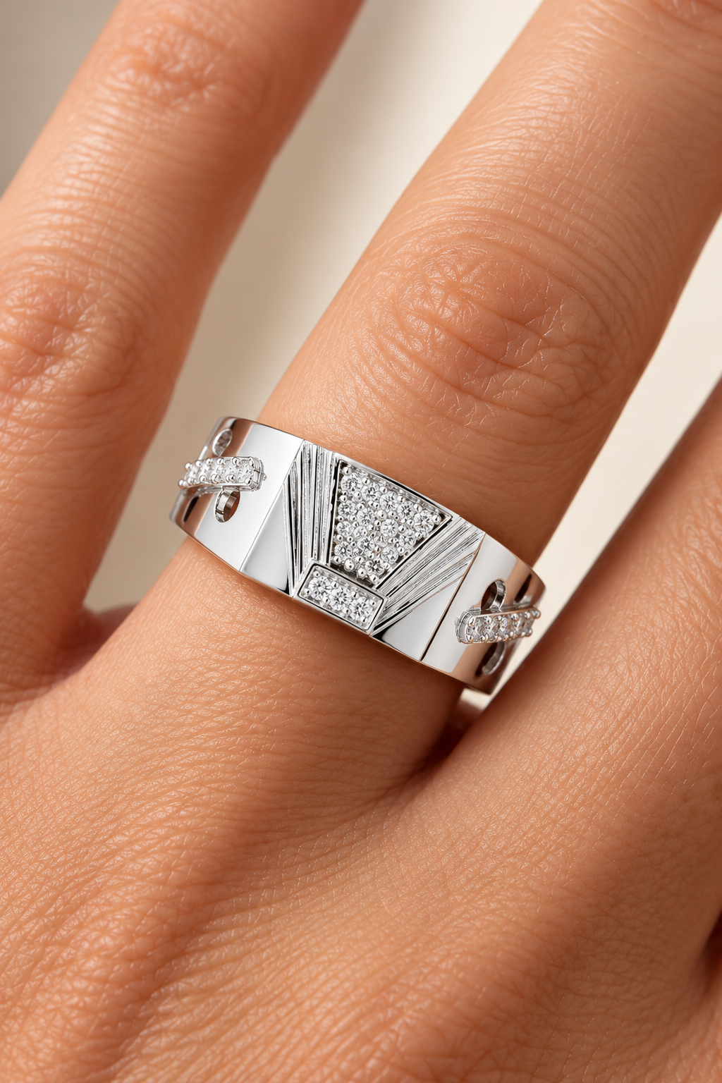 Viremont Geometric Pavé Lab Grown Diamond Band Ring